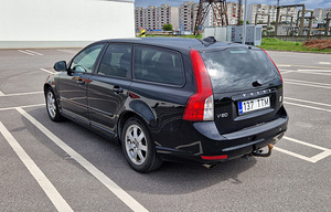Volvo v50 D5 summum (4 foto / 13)