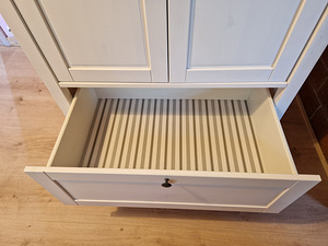 Ikea Sundvik laste riidekapp (5 foto / 10)