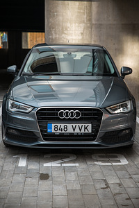 Audi A3 Sportback S-line 2016 (11 foto / 14)