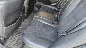 Toyota Avensis (3 foto / 5)