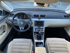 M/V Volkswagen CC 2.0 103 кВт (11 фото из 15)