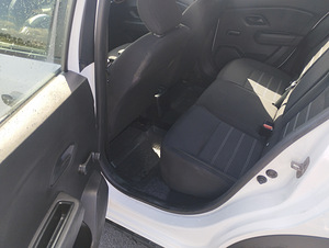 M / V Dacia sandero stepway LPG (7 foto / 11)