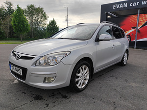 Hyundai i30 sw (2 фото из 10)