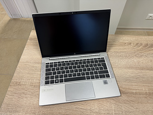 HP Elitebook 830 G7 (1 foto / 3)