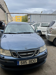 Прокат автомобилей (2 фото из 6)