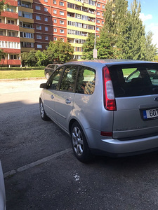 Ford Focus C-Max (2 фото из 7)