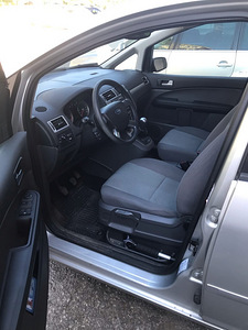 Ford Focus C-Max (4 фото из 7)