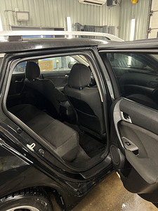 HONDA ACCORD TOURER (8 foto / 9)
