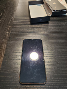 iPhone 11 Pro Max 256GB (2 foto / 6)