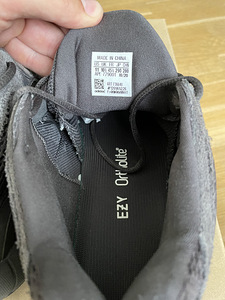 Yeezy 500 Utility Black (3 foto / 6)