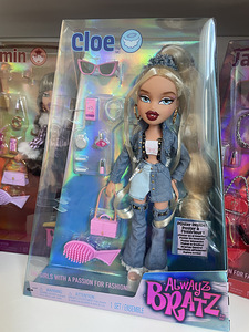 Bratz nukk / nukud koos 4tk uued (2 foto / 8)