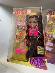 Bratz nukk / nukud koos 4tk uued (3 foto / 8)