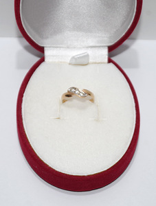 Kuldsõrmus, 585 proov, kaal 1.40 g