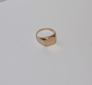 Kuldsõrmus 585 proov, 5.44 g (1 foto / 4)