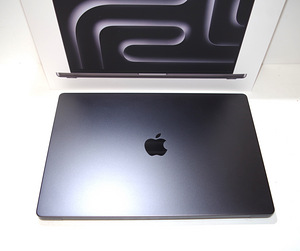 Apple MacBook Pro 16-inch Apple M4 Pro 24/512GB SWE A3403 (3 foto / 5)