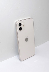 Apple iPhone 12 64GB White (3 foto / 4)