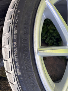 Vossen 5x114,3 18" Erilaiused (7 foto / 10)