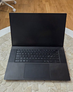 Dell Precision 5750 – i7 / 64GB RAM / RTX 3000 (3 foto / 4)