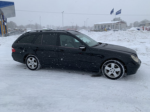 Мерседес-Бенц E220 CDI T W211 (5 фото из 10)