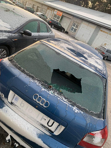 Audi A3 FL 1.9 96kw TÜV 01.24 (5 foto / 8)