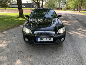 Subaru Outback 2.5 121kw 2007 (1 foto / 9)