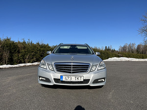Mercedes-Benz E300 Avantgrade 3.0 170kw 2010a (1 foto / 15)