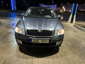 Skoda Octavia 1.6MPi 75kw (2 foto / 8)