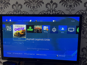 Playstation 4 Pro 1TB CUH-7016B (3 foto / 4)