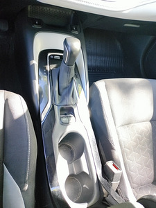 Продам Toyota Corolla (13 фото из 15)