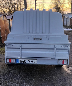 Müüa hall haagis 1500x3000 kaanega. (4 foto / 6)