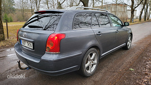 Toyota Avensis 2,2 130kw 2005a. (1 foto / 8)