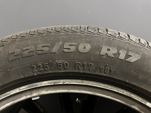 Отличные Диски R17 и колёса 225/50 (6 фото из 6)