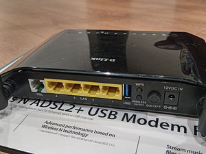 Ruuterid D-Link DSL-2750U ja Mikrotik RouterBoard 493AH (2 foto / 9)