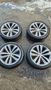 Диски VW Toulan 18" 5x112 ET 35 с шинами 45/225/r18 (1 фото из 4)