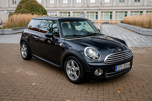 MINI Cooper D (2 фото из 9)