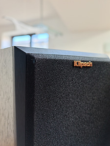 Klipsch RP-160M riiulikõlarid jalgadega (7 foto / 7)