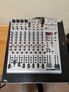 Võimsate kõlarite komplekt V-52 2000w (4 foto / 4)