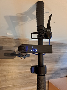 Xiaomi mi electric scooter 3 (3 foto / 3)
