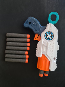 Nerf Xshot (1 foto / 1)