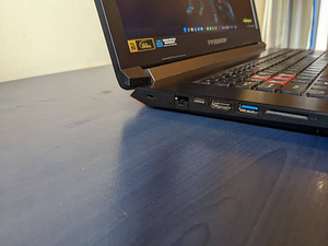 Продам б/у ноутбук Acer Helios 300 144hz 1060GTX. (5 фото из 10)