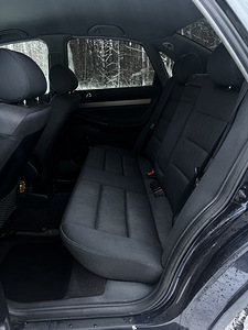 Audi A4 b5 1.9tdi 81kw (5 foto / 7)