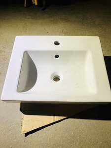 Gustavsbergi valamu ja valamujalg (3 foto / 3)