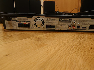 Kodukino Philips HTB3520G/12 5.1 3D (5 foto / 9)