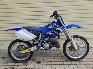 Yamaha YZ125 2003 21" ja 19" (4 foto / 7)