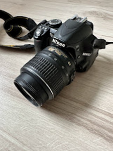 Nikon D3100 + Nikon AF-S VR 18-55mm (1 foto / 4)