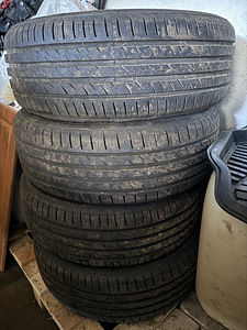 215/55R17 94W - Roadstone Eurovis Sport 04 (1 foto / 3)