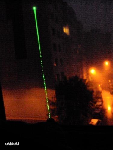Мощный зелёный лазер 10000метров с ключом безопасности новый (фото #1)