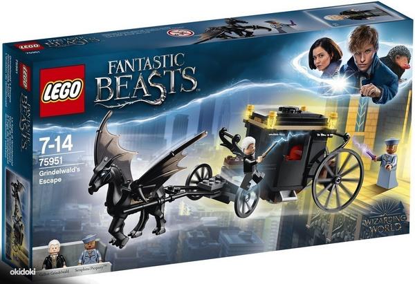 Uus Lego Fantastic Beasts 75951 Grindelwald´s Escape 132 osa (foto #1)
