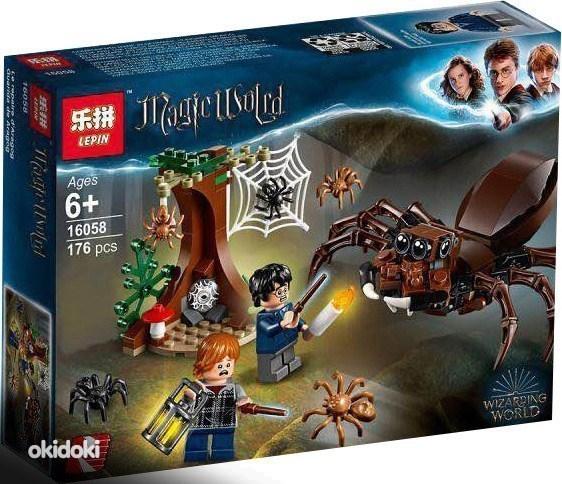 Lego75950Face Aragog and the spiders in the Forbidden Forest (foto #1)