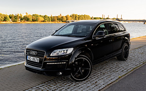 Audi Q7 4.2 TDI v8 240kw S-Line (3 foto / 14)